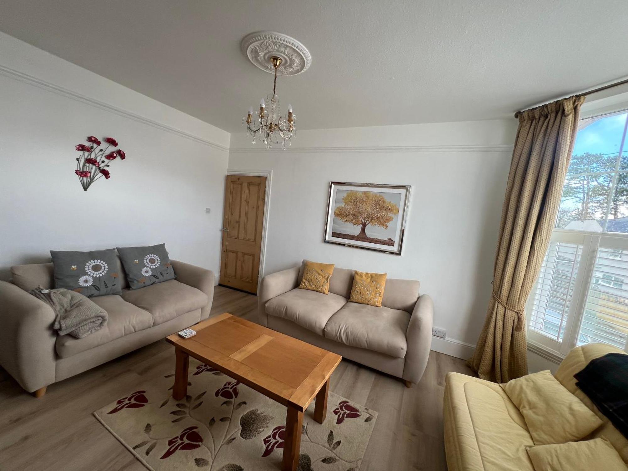 Spacious First Floor Family Flat, Sea View Torquay Eksteriør billede